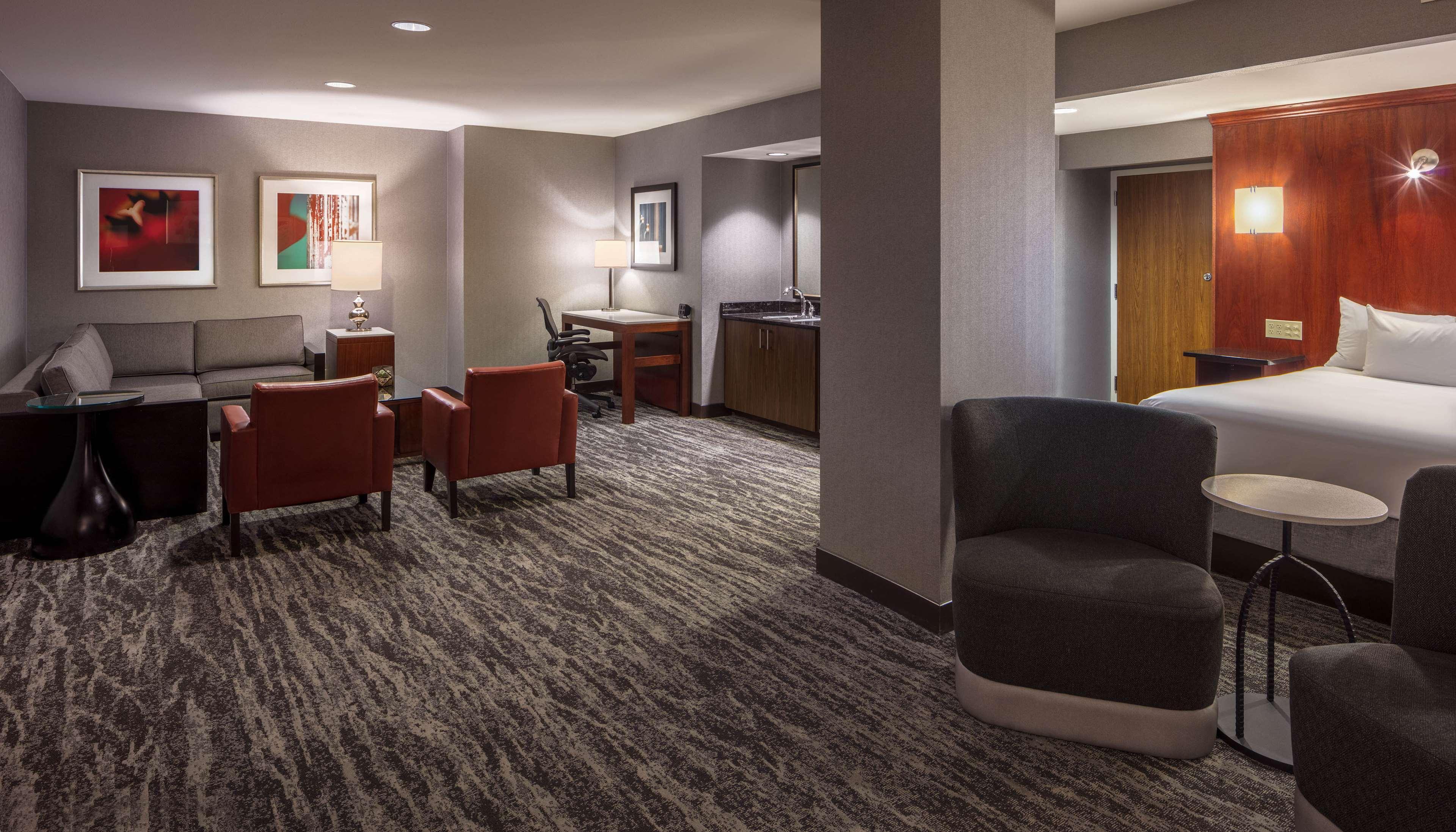 Hyatt Regency Saint Louis At The Arch Hotel Exterior photo
