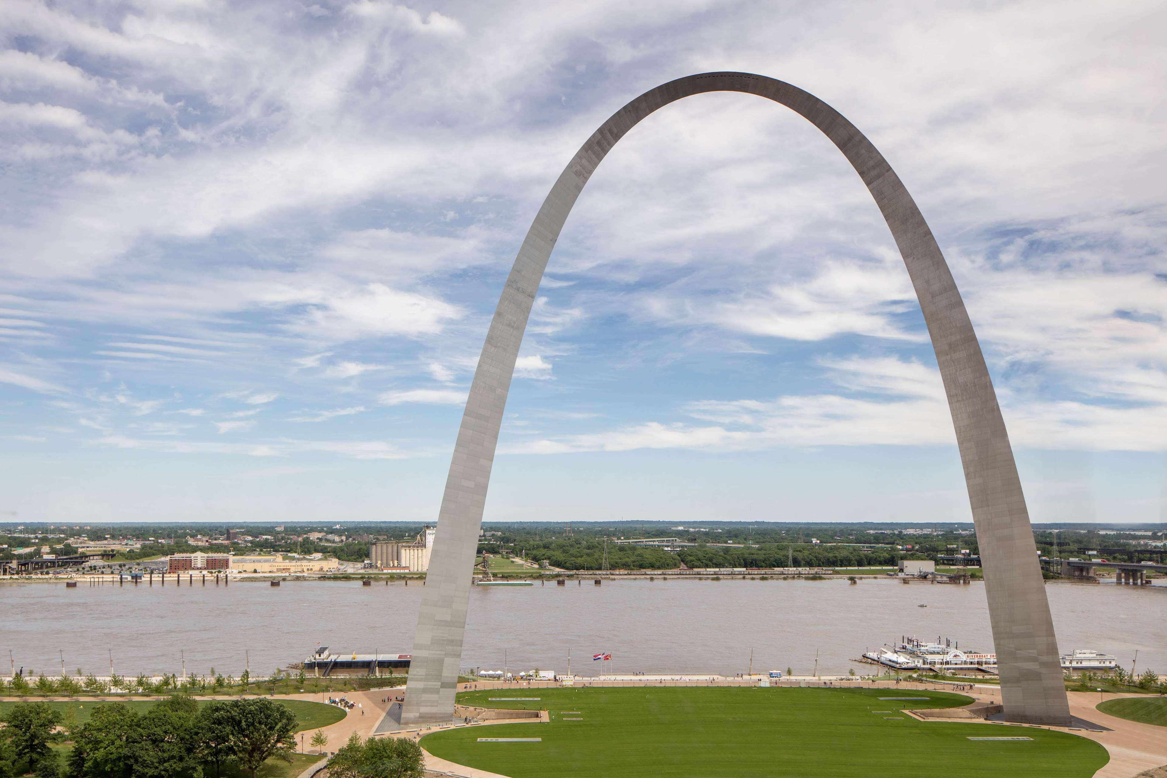 Hyatt Regency Saint Louis At The Arch Hotel Exterior photo