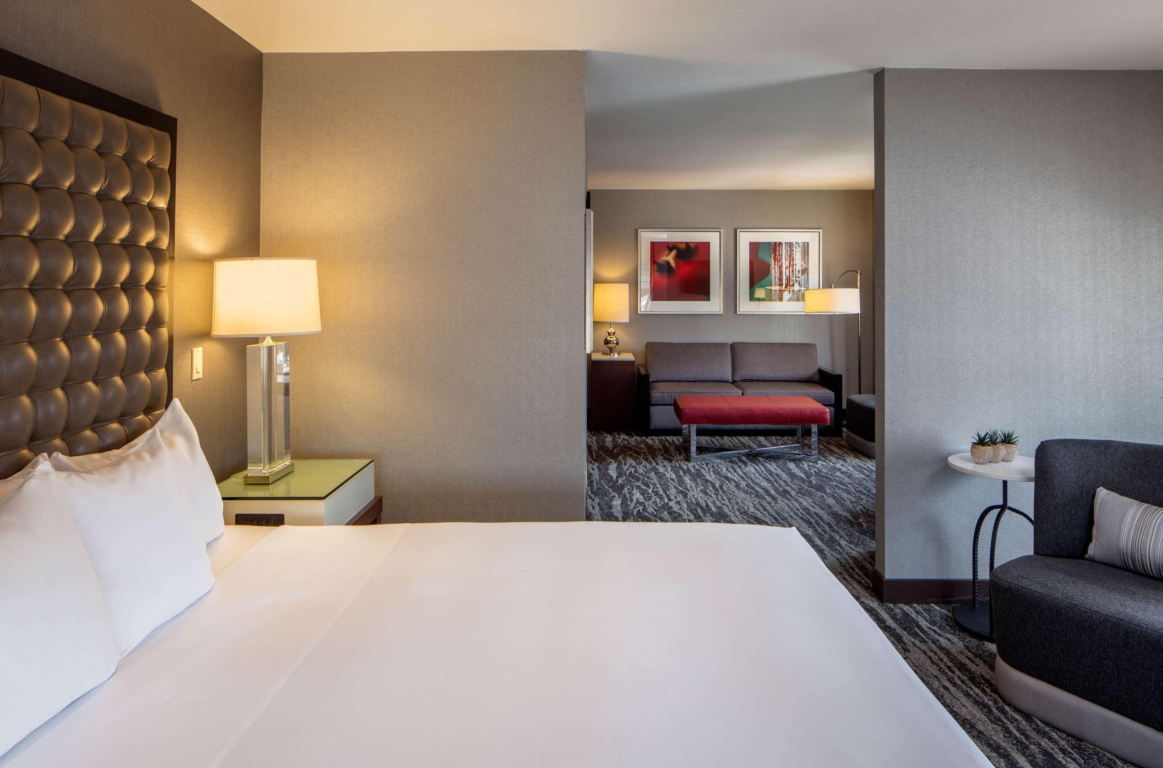 Hyatt Regency Saint Louis At The Arch Hotel Exterior photo
