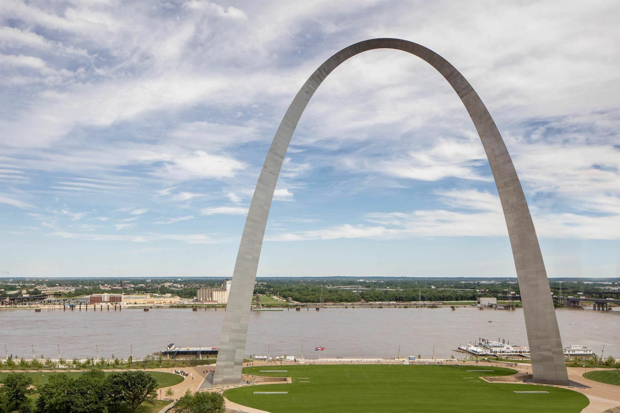 Hyatt Regency Saint Louis At The Arch Hotel Exterior photo